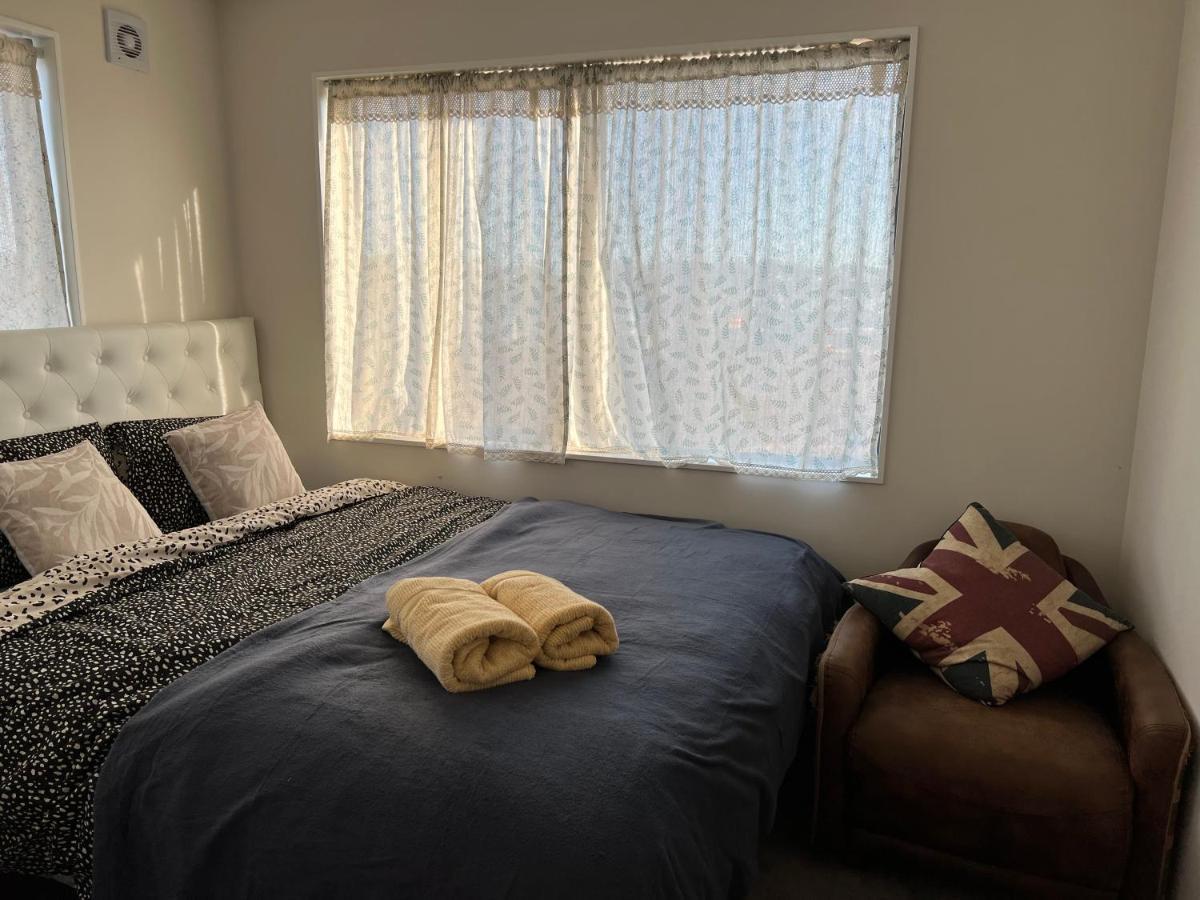 Albany Peony Homestay โอ๊คแลนด์ ภายนอก รูปภาพ